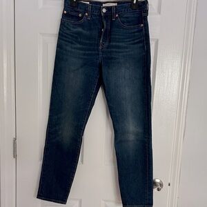 Levi’s Wedgie straight jeans size 27 - EUC